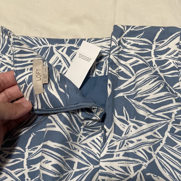 Loft Pencil Skirt - Picture 3 of 5